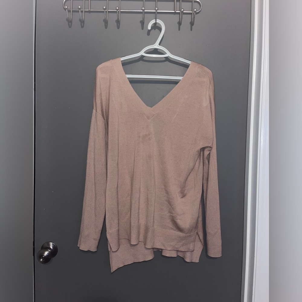 Women’s crossed back sweater